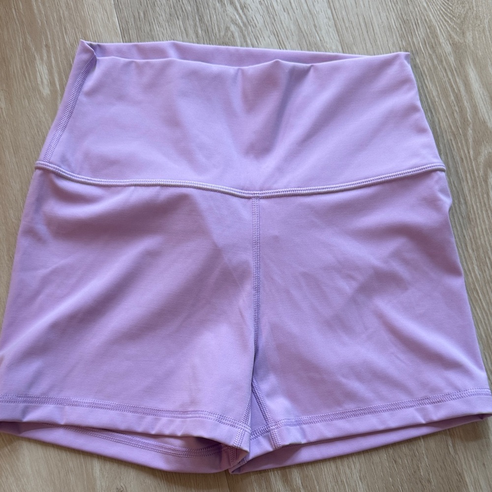 Women's Lavender High-Waisted Shorts